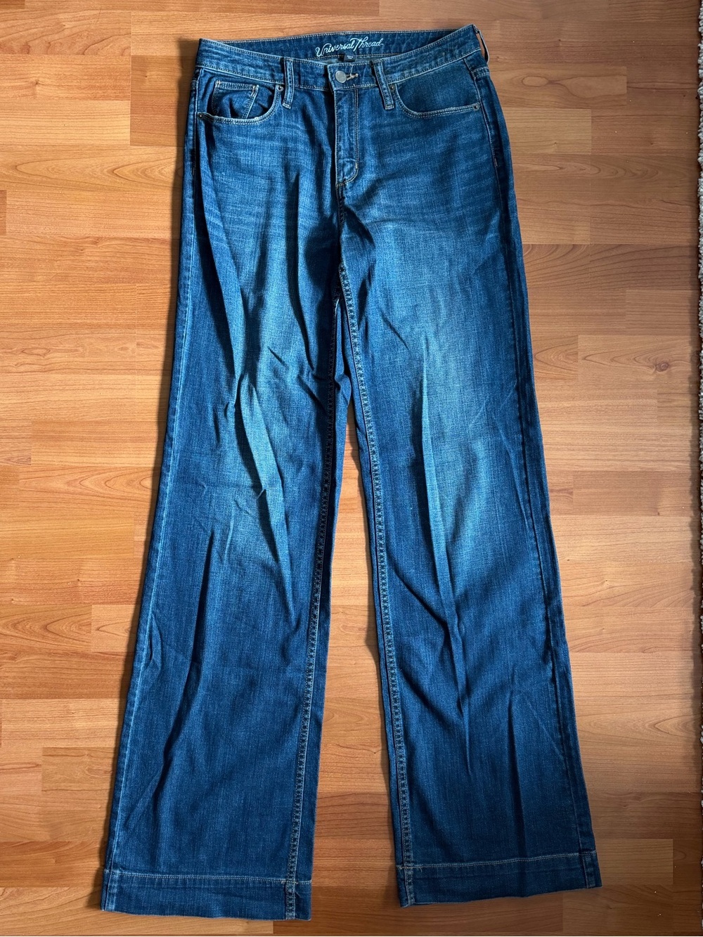 Like New Universal Thread High-Rise Wide Leg Dark Wash Jeans - Size 8/29 Long